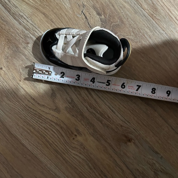 Baby Jordan Concord shoes - Picture 5 of 6